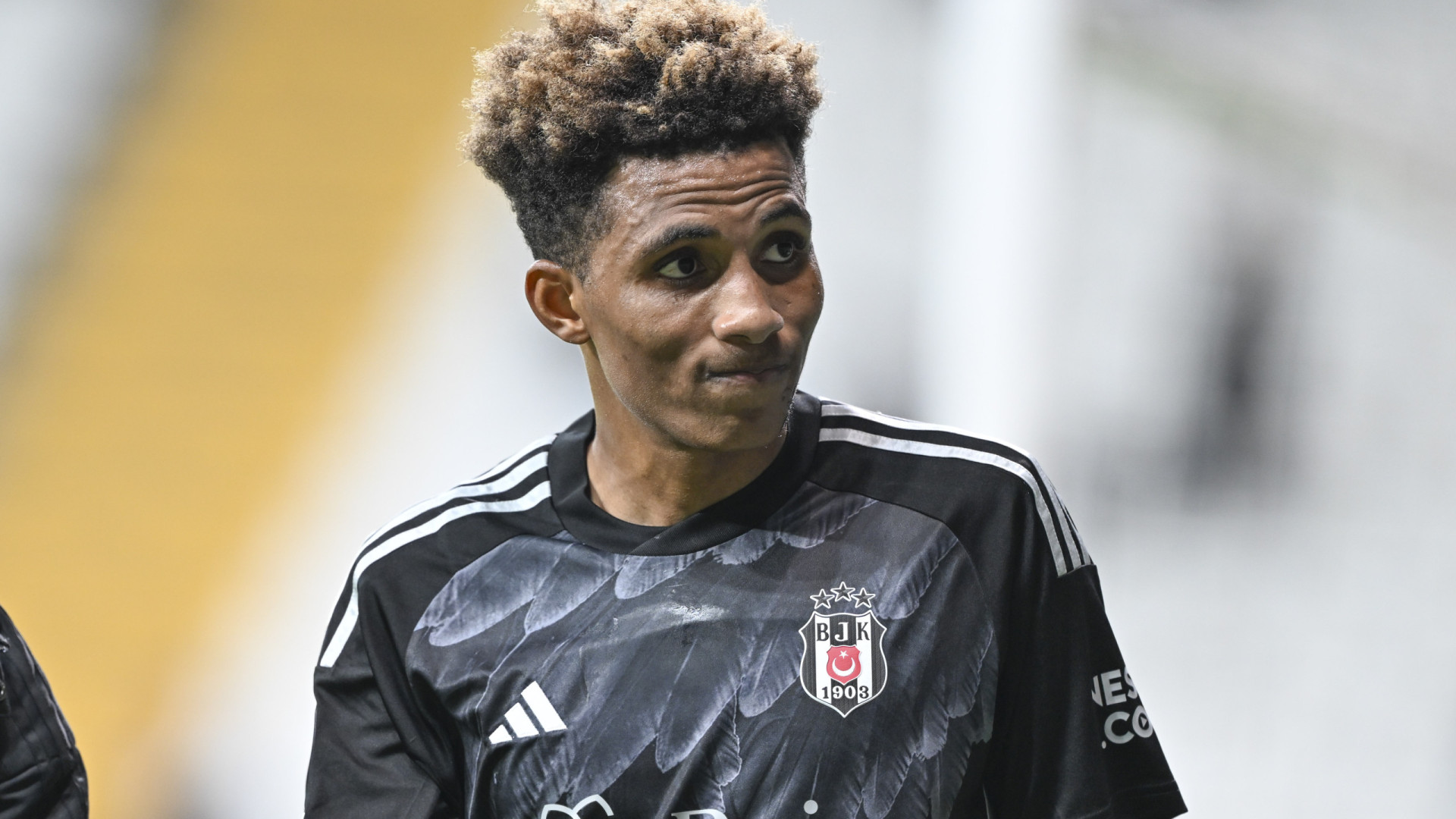 Lazio está de olho em Gedson Fernandes e Benfica aguarda 'jackpot'