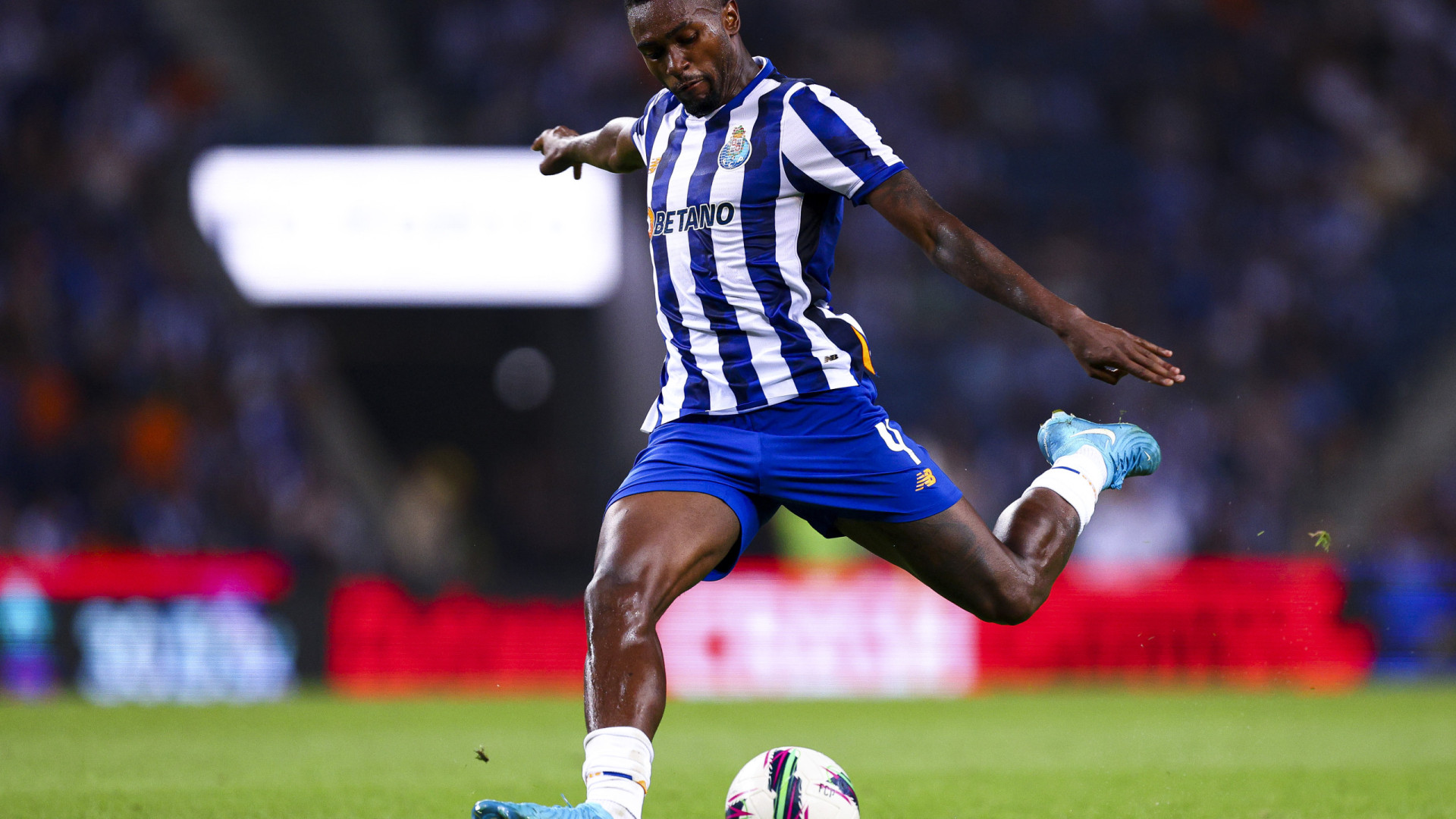 FC Porto acorda venda de 'proscrito'... mas há um entrave à negociação