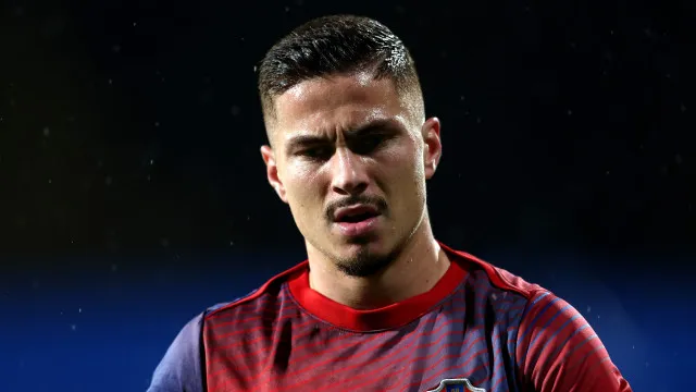 Franjo Ivanovic emprestado ao Lens: Benfica mantém controlo