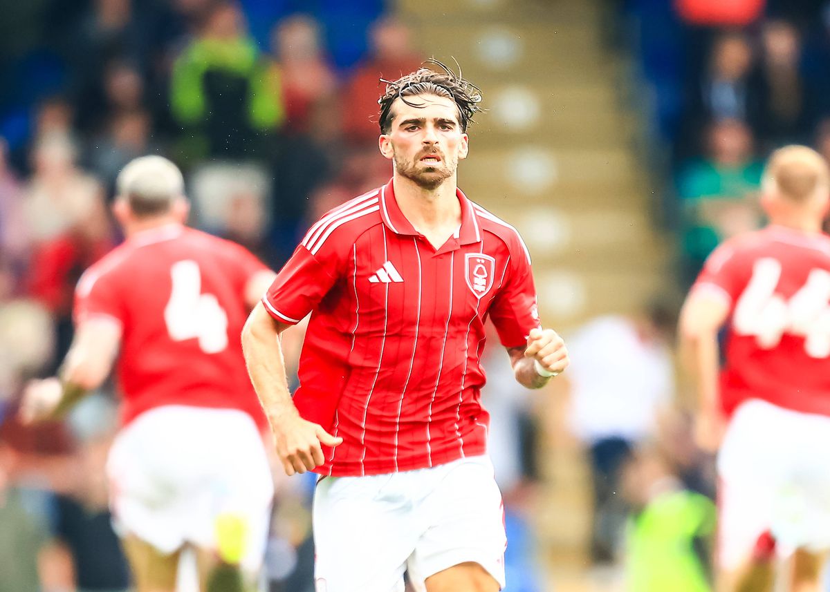 Mercado: Forest resiste ao Sporting por Jota Silva