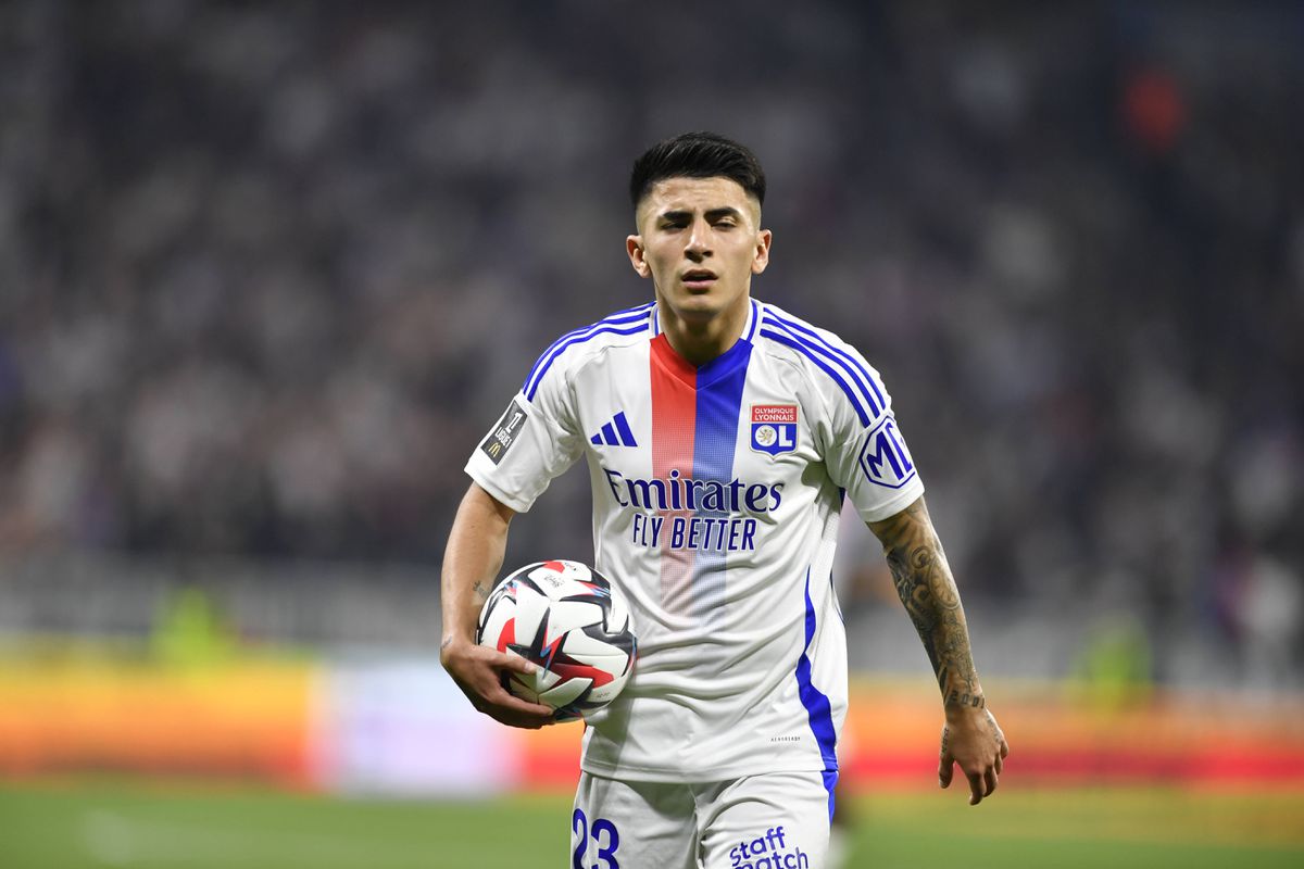 Mercado Benfica: Atlético Madrid tenta Thiago Almada