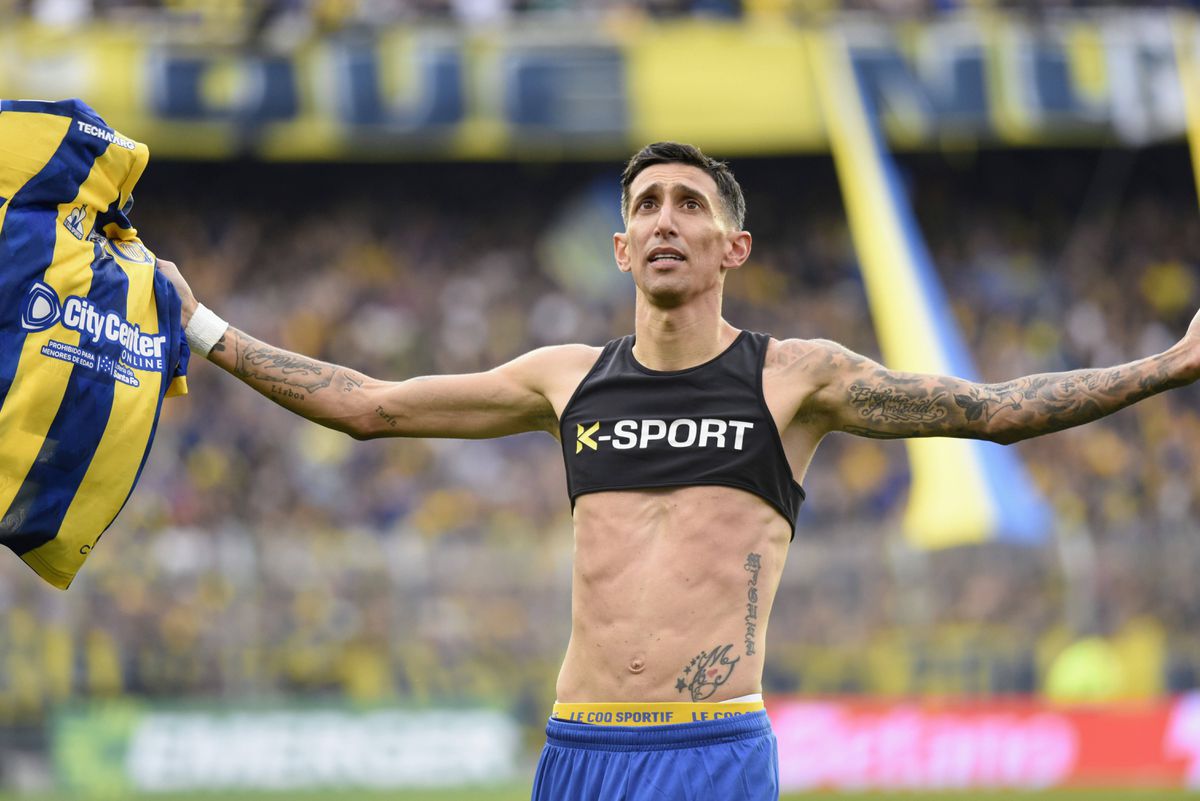 Golo e lesão: a reação de Di María à reestreia no Rosario Central