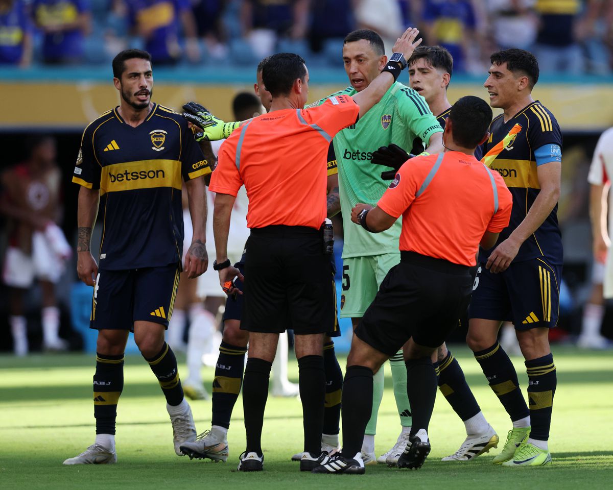 Boca-Benfica foi jogo com menos tempo útil do Mundial de Clubes