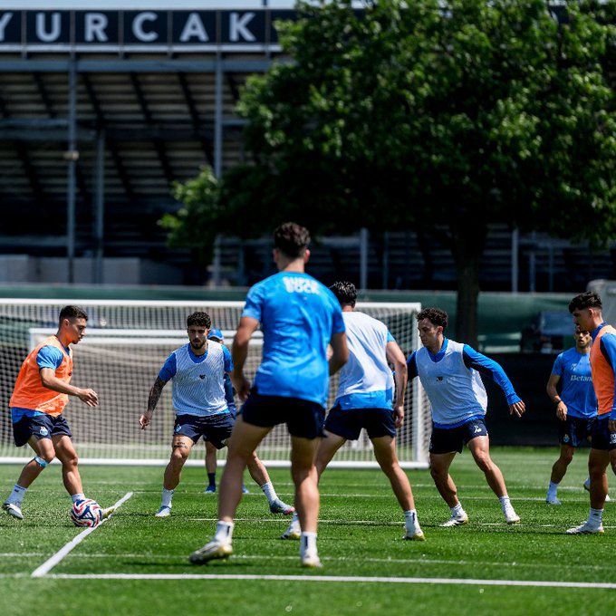 FC Porto: treino em Nova Jérsia com novidades