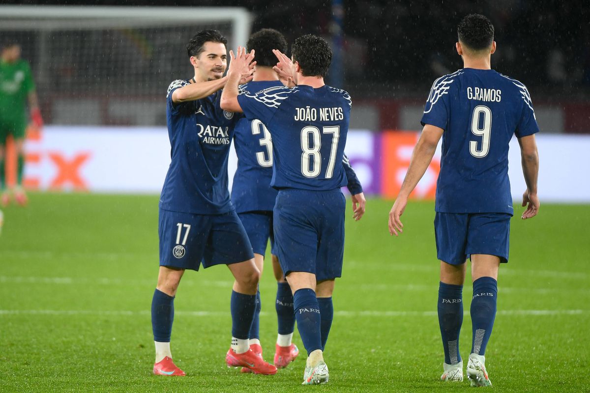 Ligue 1 rejeita pedido do PSG... e beneficia Luís Castro