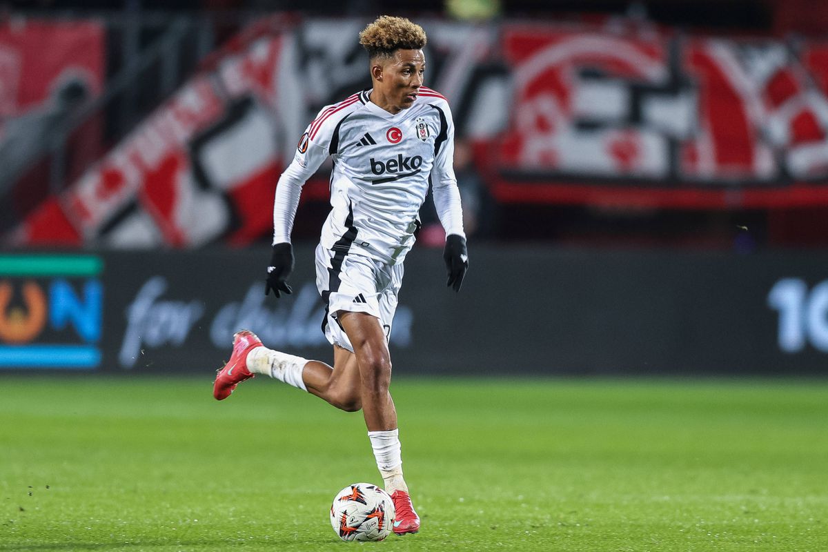 Atenção Benfica: turcos noticiam acordo com Spartak por Gedson
