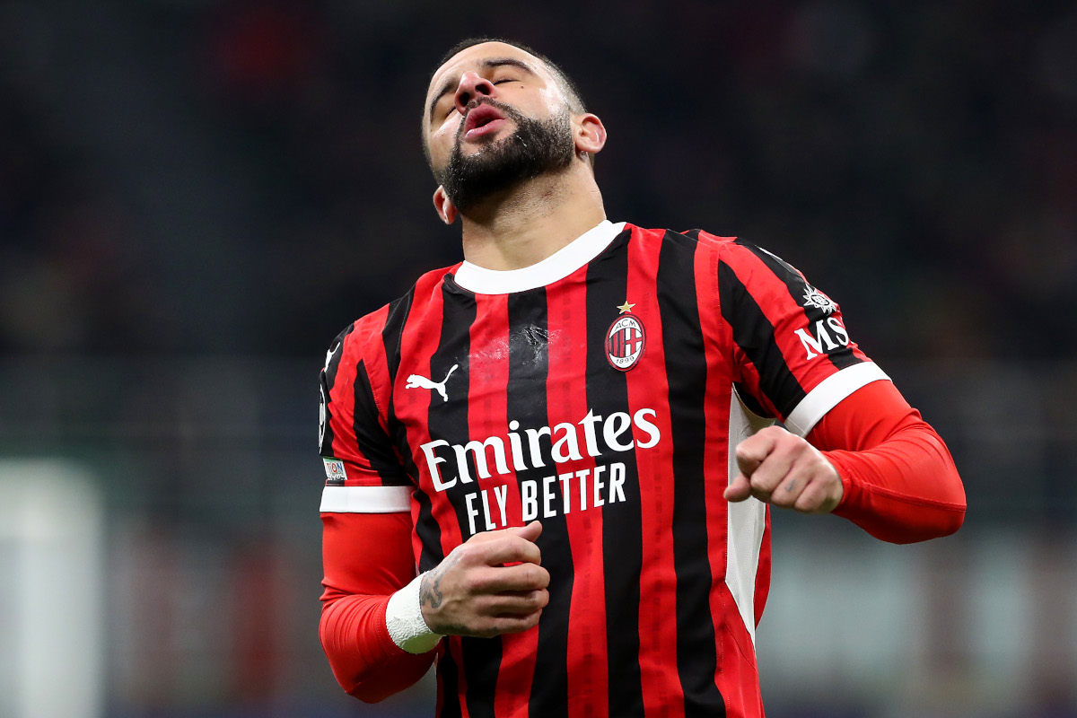 How much Milan paid to have Walker for 6 months from Manchester City