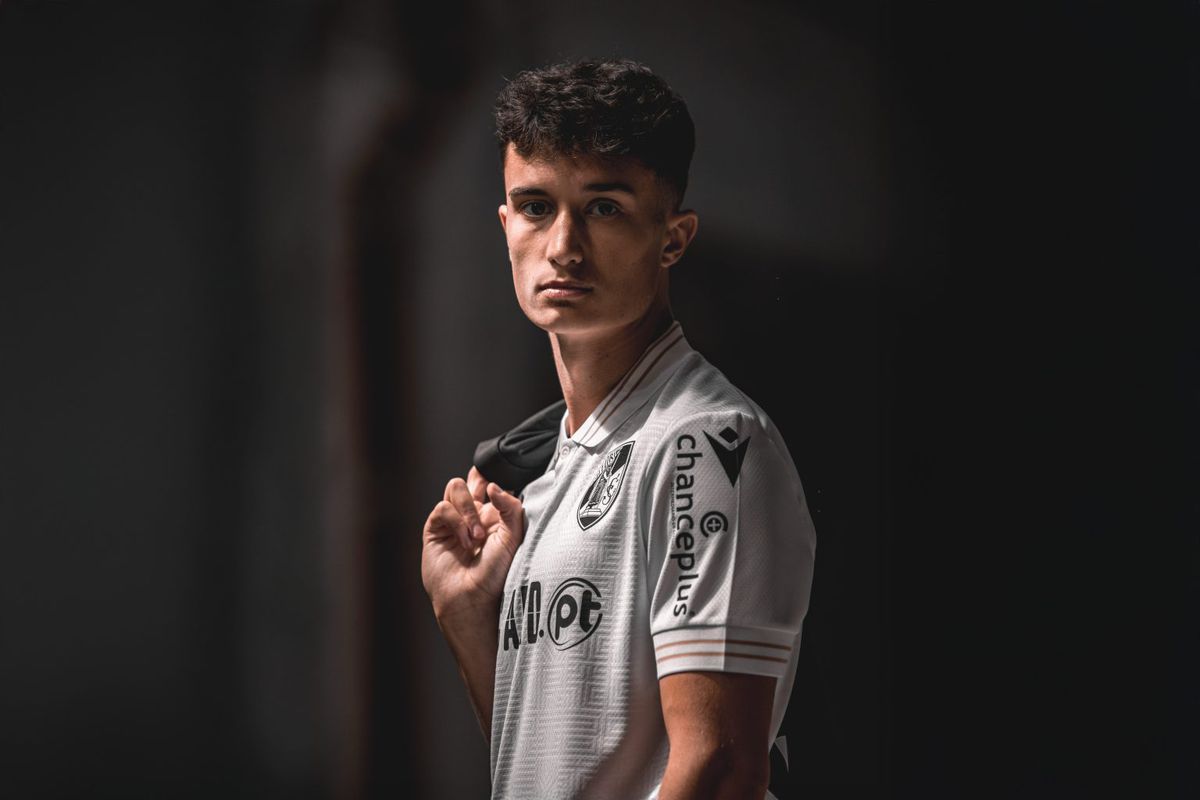 Vitória de Guimarães: foco do mercado aponta para o meio-campo