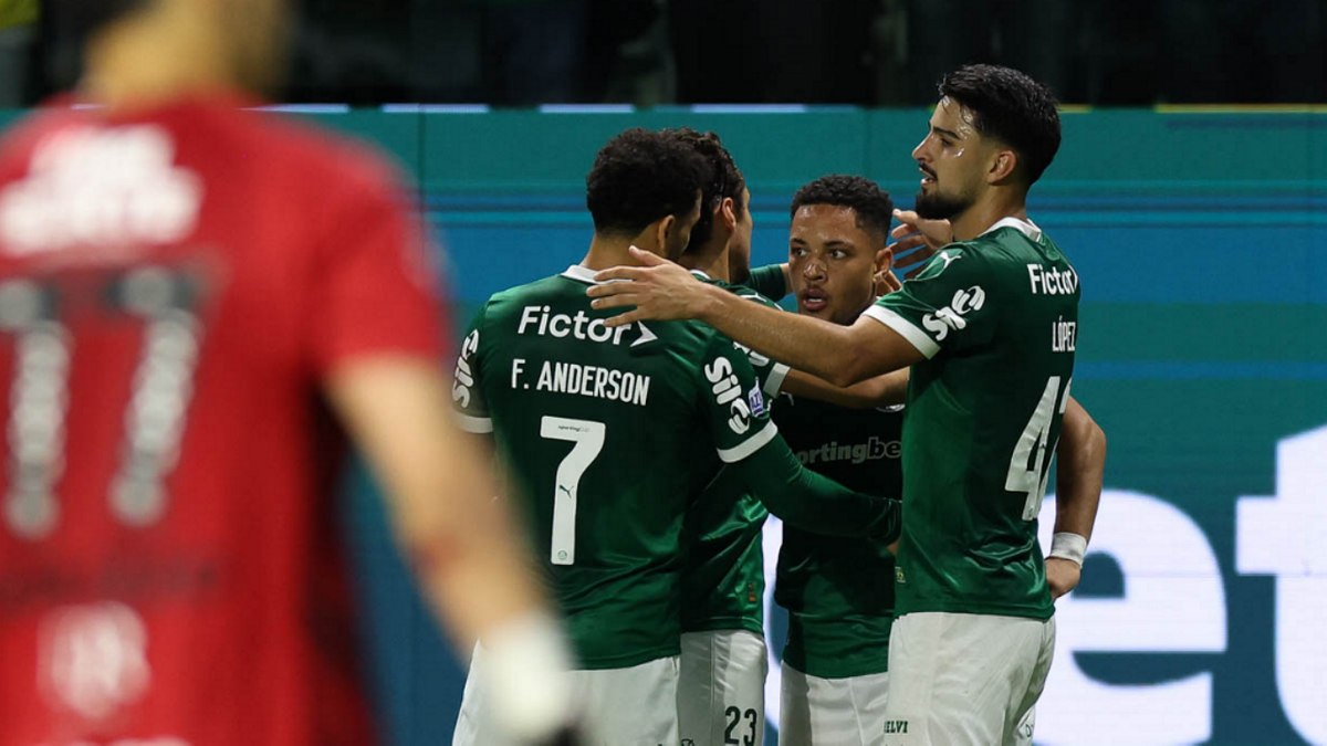 Palmeiras x Vitória: palpites Brasileirão 2025