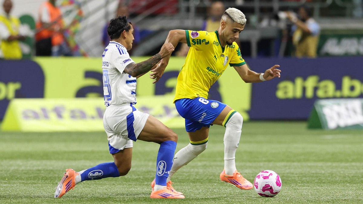 Palmeiras mantém sina negativa contra pelotão de cima em empate