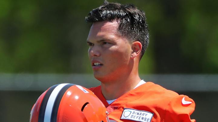 Cleveland Browns Sign Third-Round Quarterback Dillon Gabriel