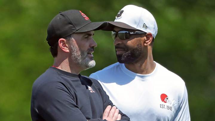 Cleveland Browns Insiders Reveal Favorite To Win Quarterback Competition