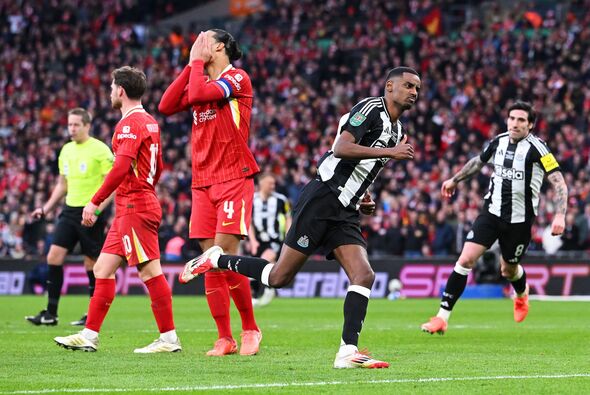 Virgil van Dijk makes Alexander Isak feelings very clear after explosive statement
