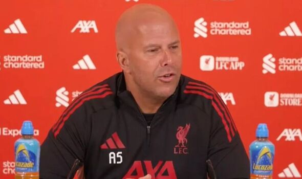 Arne Slot has interesting Mohamed Salah theory as Liverpool ace takes drastic action