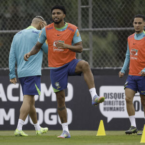 Retorno de Casemiro faz volante de MS ter menos esperança com titularidade na seleção