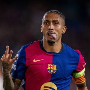 Raphinha é escolhido o melhor jogador da temporada do Campeonato Espanhol