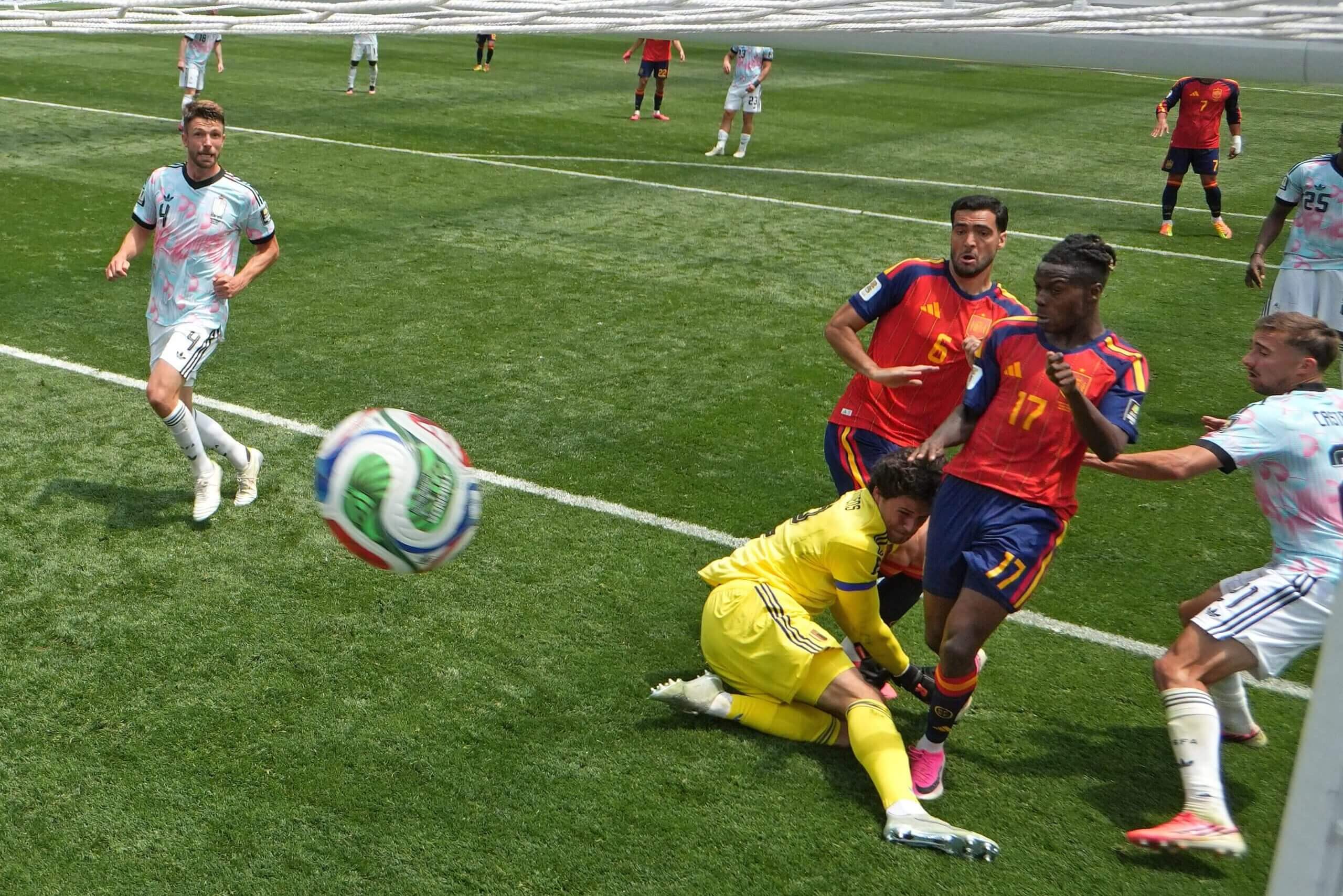 Spain 2-1 Belgium - Merino seals win after Lammens error