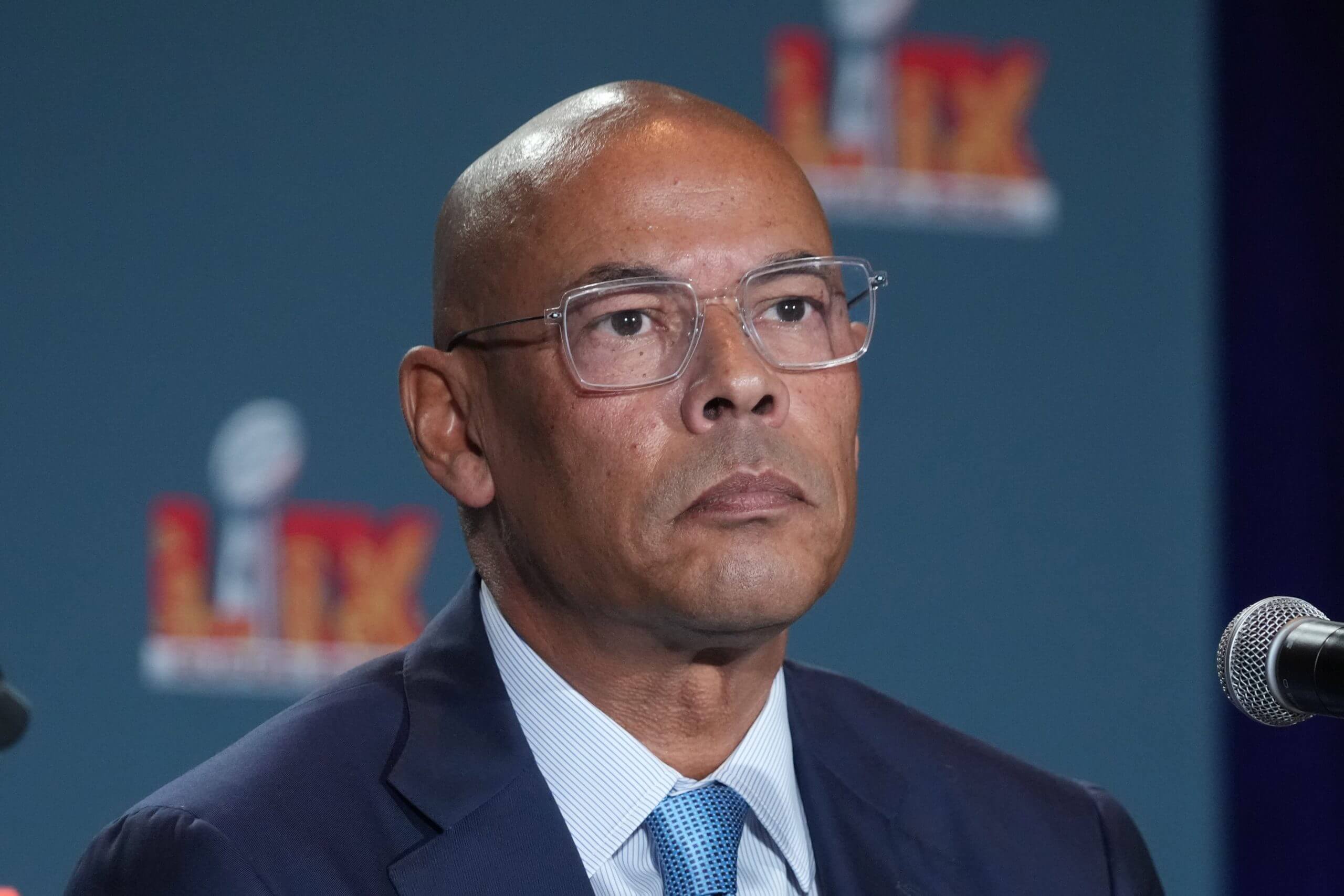 Former NFLPA executive director Lloyd Howell Jr. resigns from The Carlyle Group