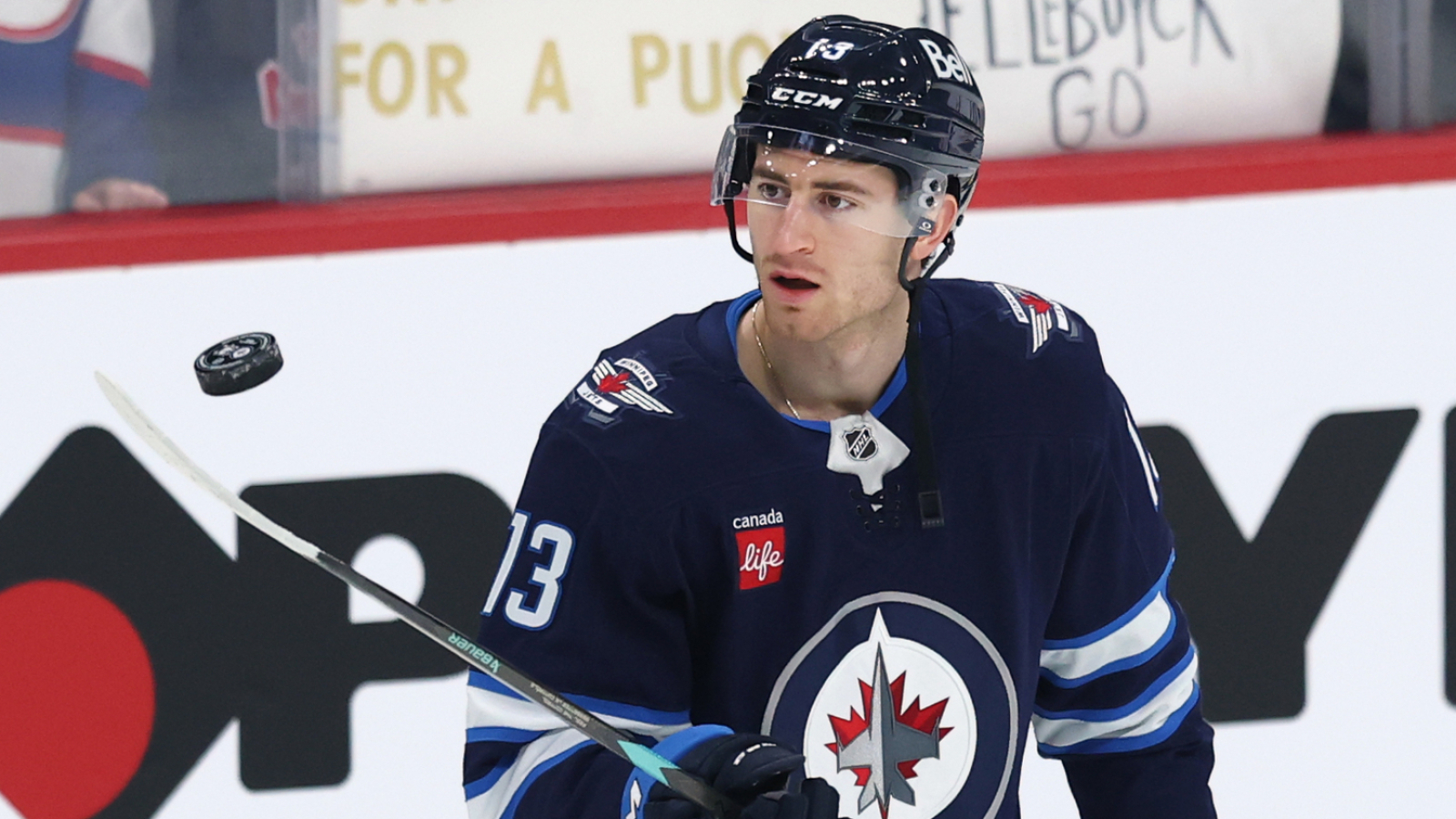 Jets sign forward Gabriel Vilardi to massive contract extension