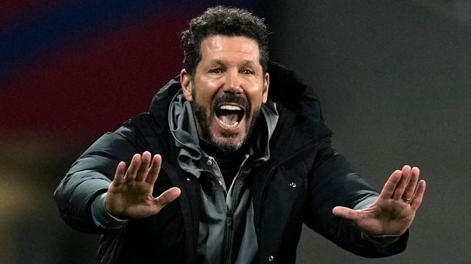 Simeone se mete en un lío: LaLiga le obliga a vender