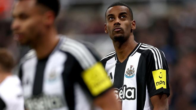 Isak, apartado de la gira de pretemporada del Newcastle