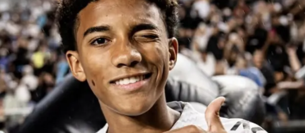 El hijo de Robinho debuta con el Santos, el club donde brilló su padre