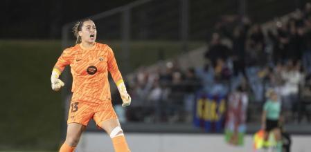 Cata Coll, candidata al Trofeo Yashin Femenino