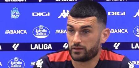 El Sporting le roba al Dépor uno de sus mejores defensas
