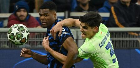 Dumfries encaja con el plan del Barça para el lateral derecho