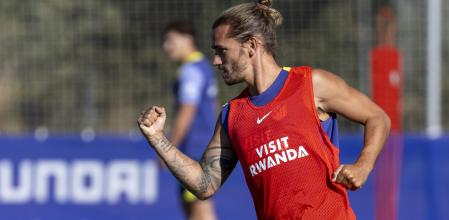 Dos fichajes ausentes, en una sesión con Griezmann y Almeida en modo jugón