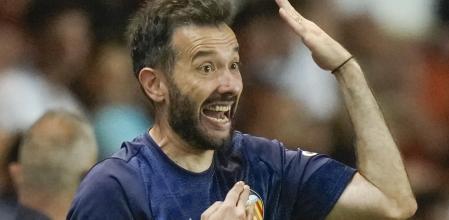 El Valencia arranca a ritmo de doble sesión su stage en Girona