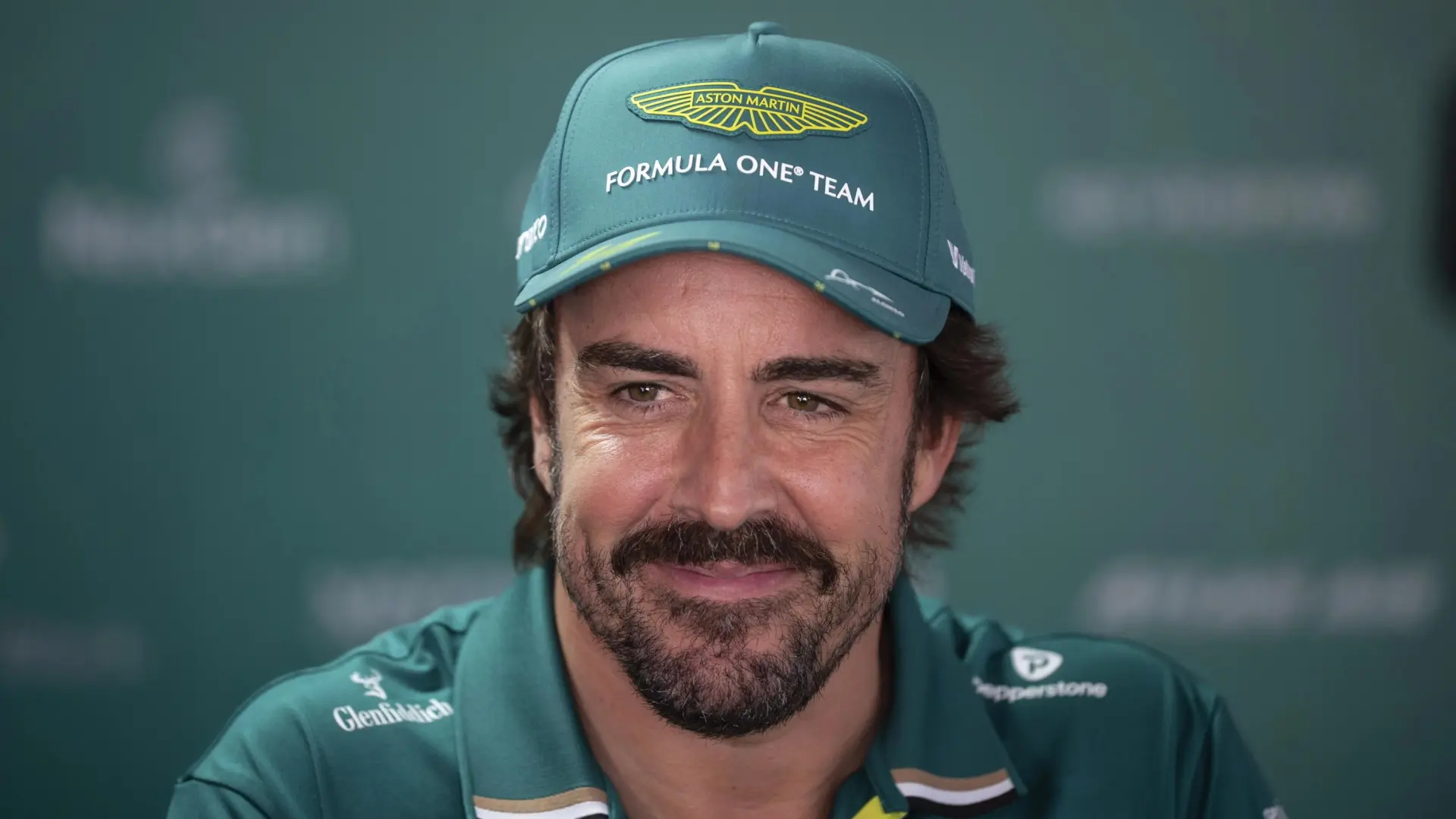Fernando Alonso, optimista tras los primeros libres en Singapur: