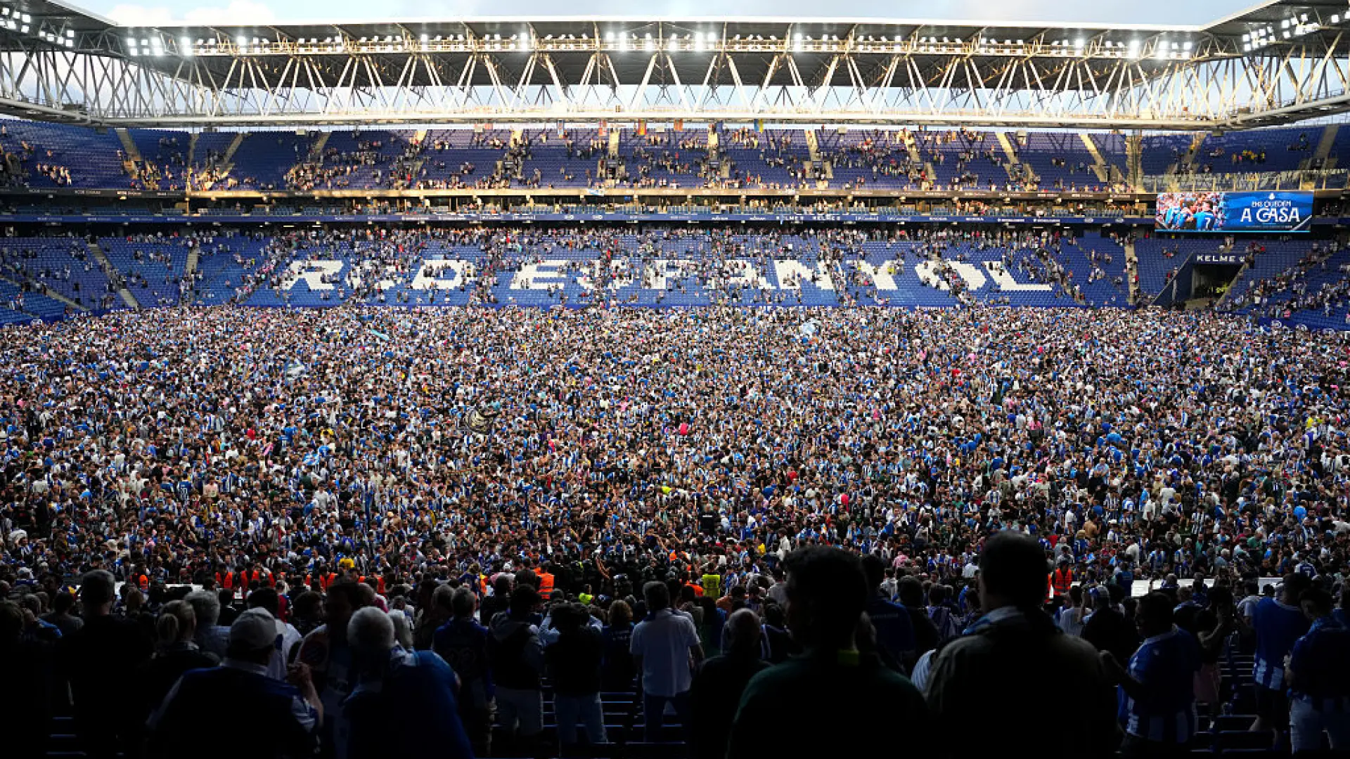El Espanyol cambia de propietarios: los dueños del Burnley inglés pasan a ser los máximos accionistas