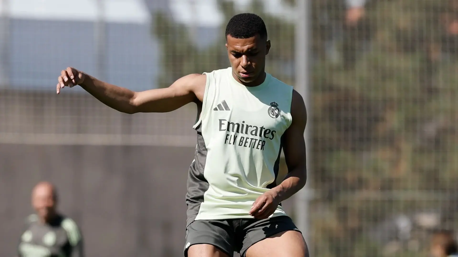 Kylian Mbappé recibe el alta y vuelve a la concentración del Real Madrid