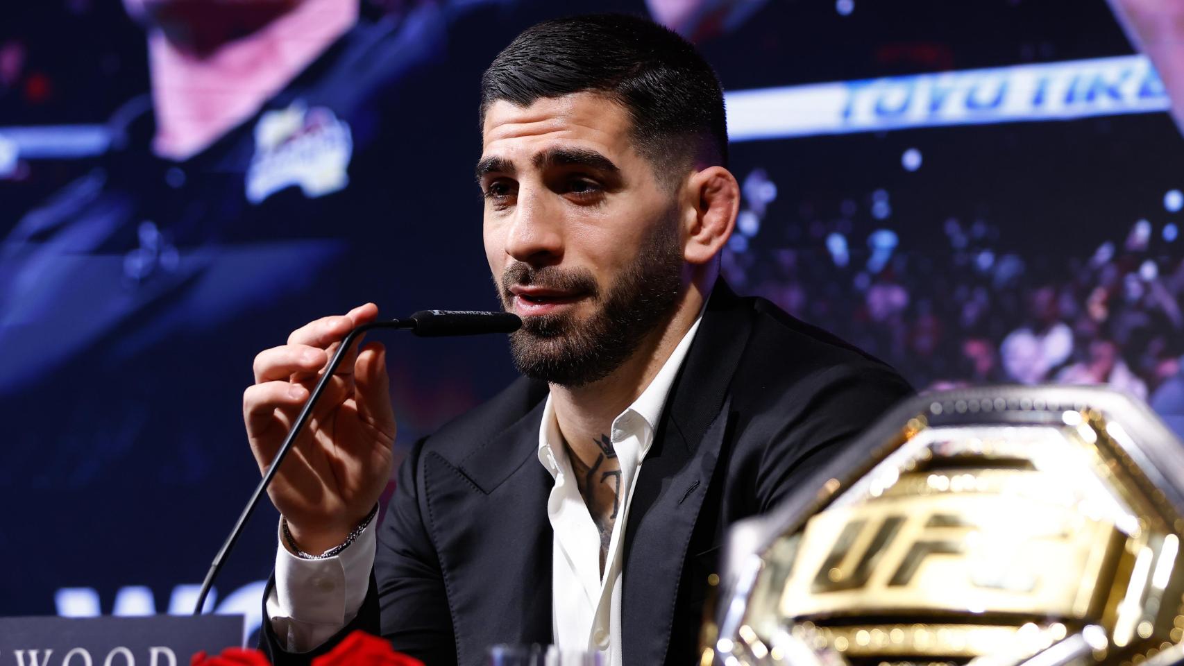 El sorprendente 'enganchón' de Ilia Topuria con un luchador de UFC: