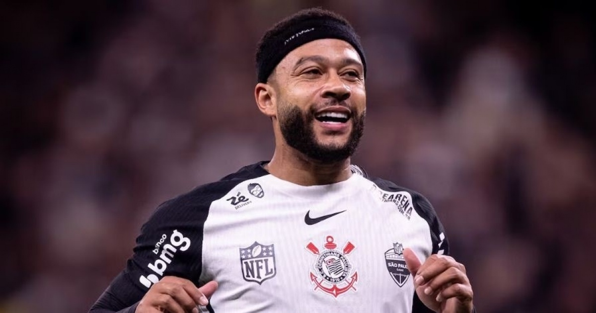 Memphis Depay renova com o Corinthians até 2028