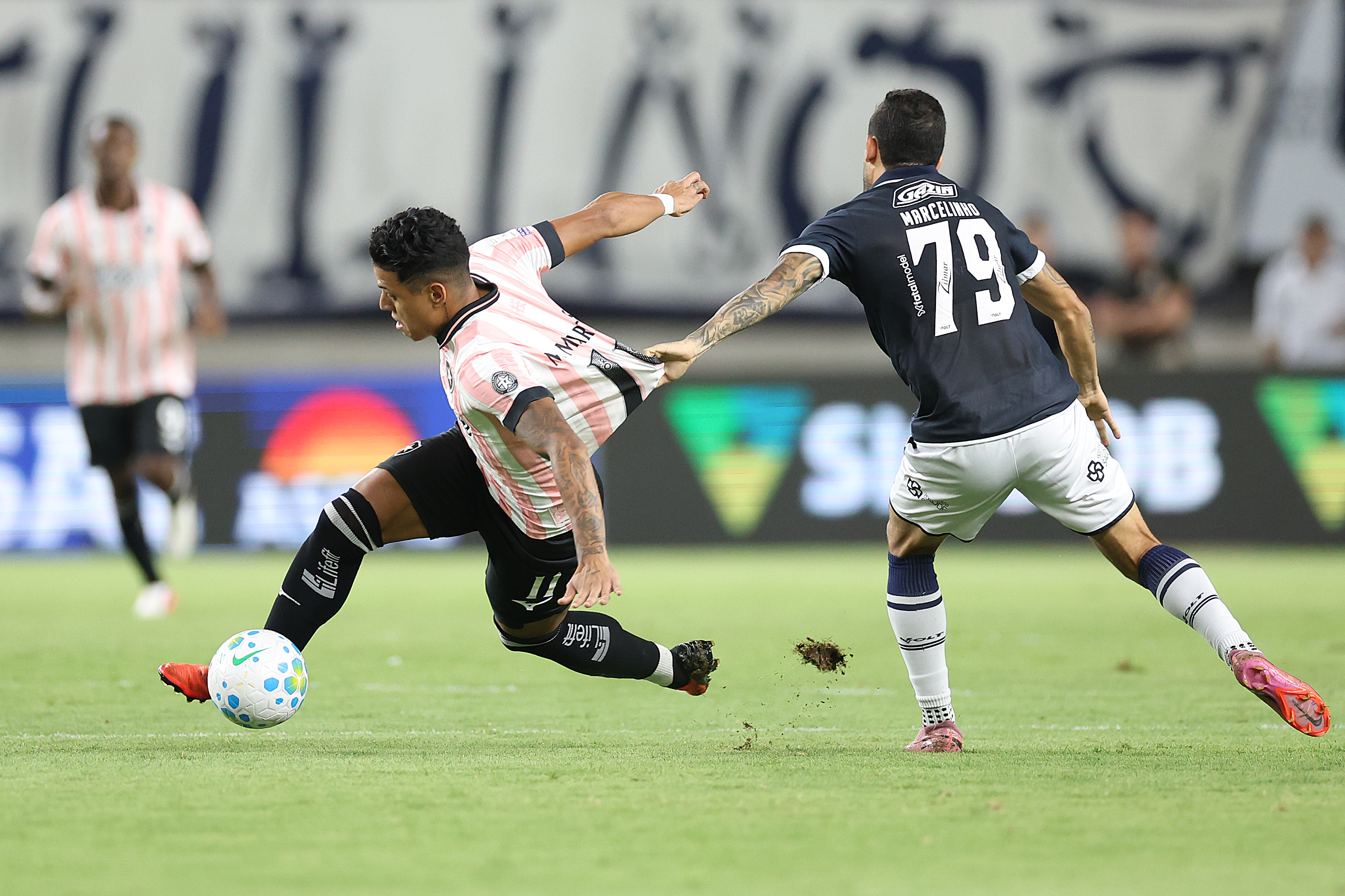 O GPS Já Tem Rota Definida: Botafogo Perde para o Remo e se Aproxima do Z4
