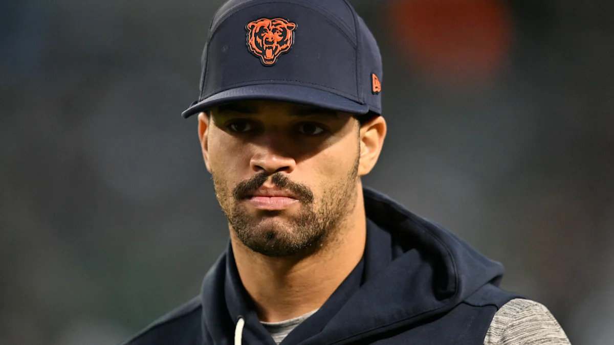 Caleb Williams' Hamstring Injury Update: Tear Confirmed, Availability Uncertain
