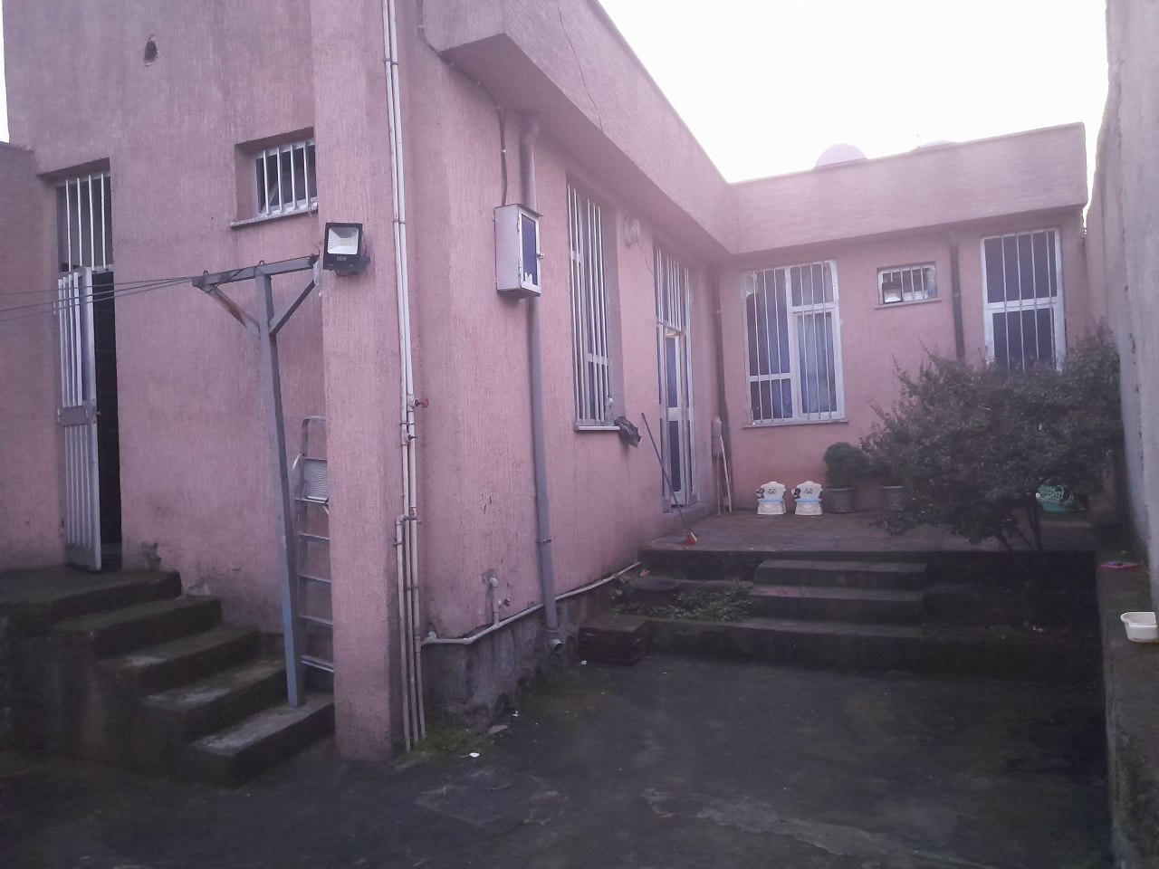 Property thumbnail 4