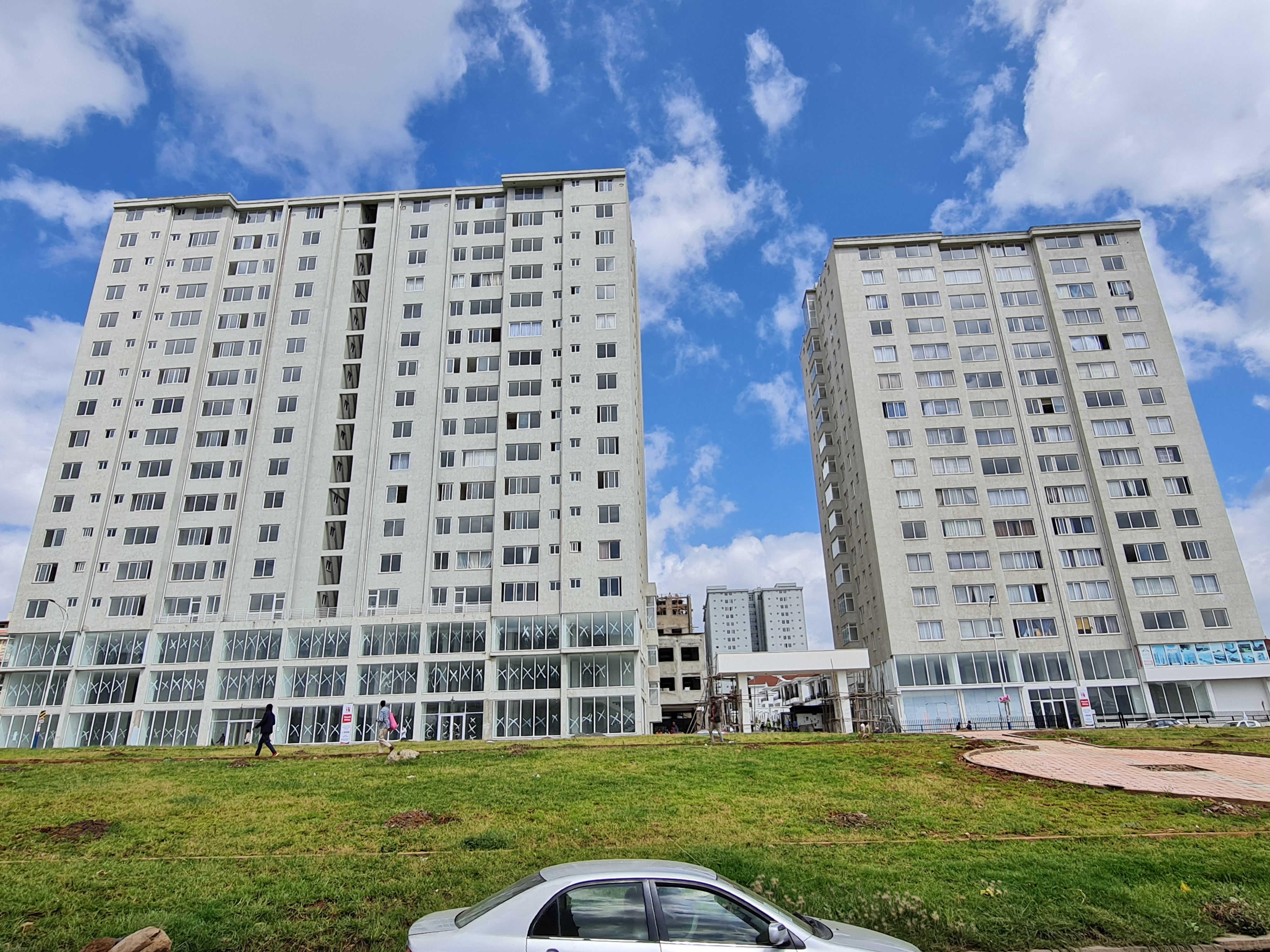 Property thumbnail 3