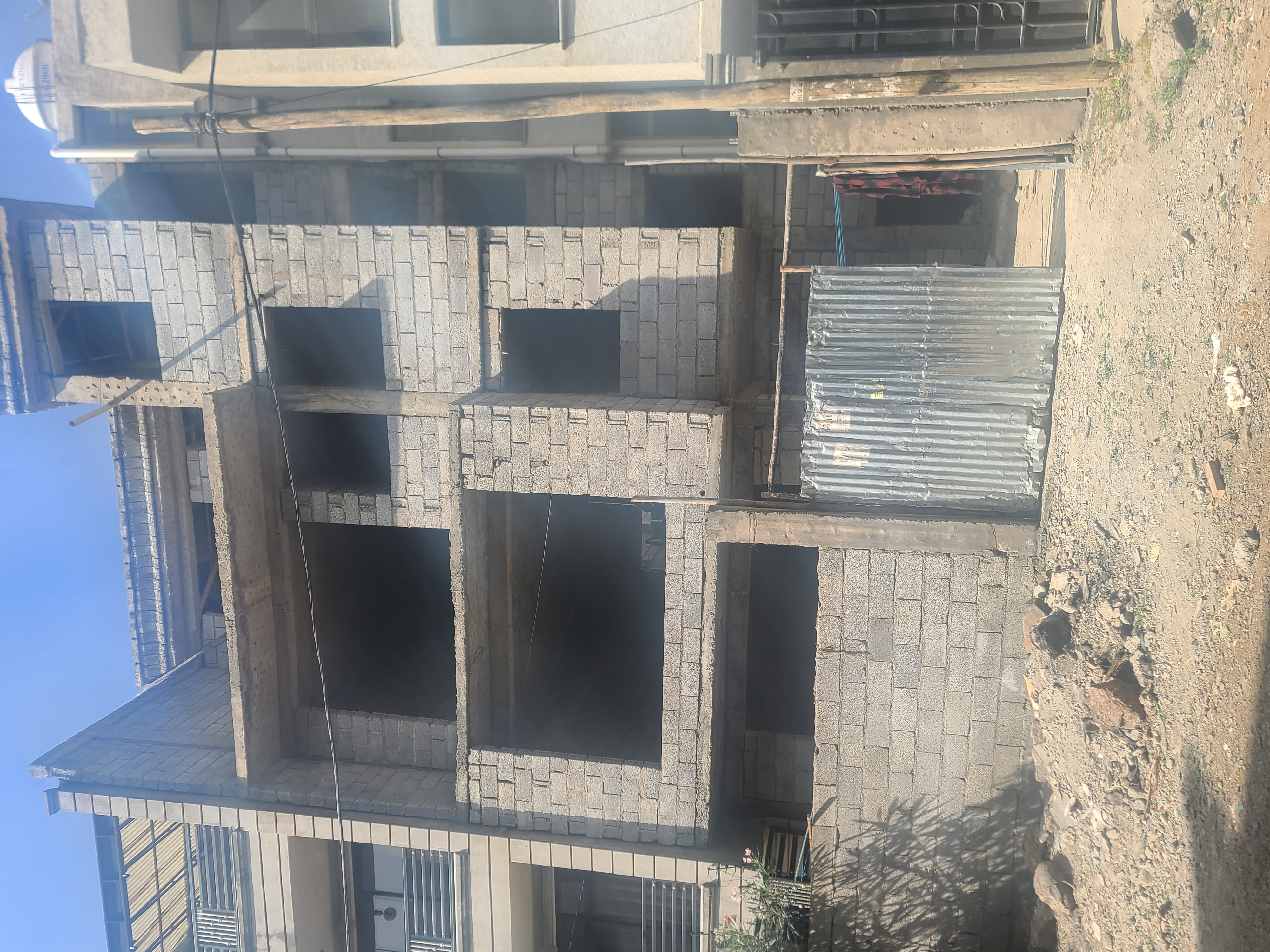 Property thumbnail 2