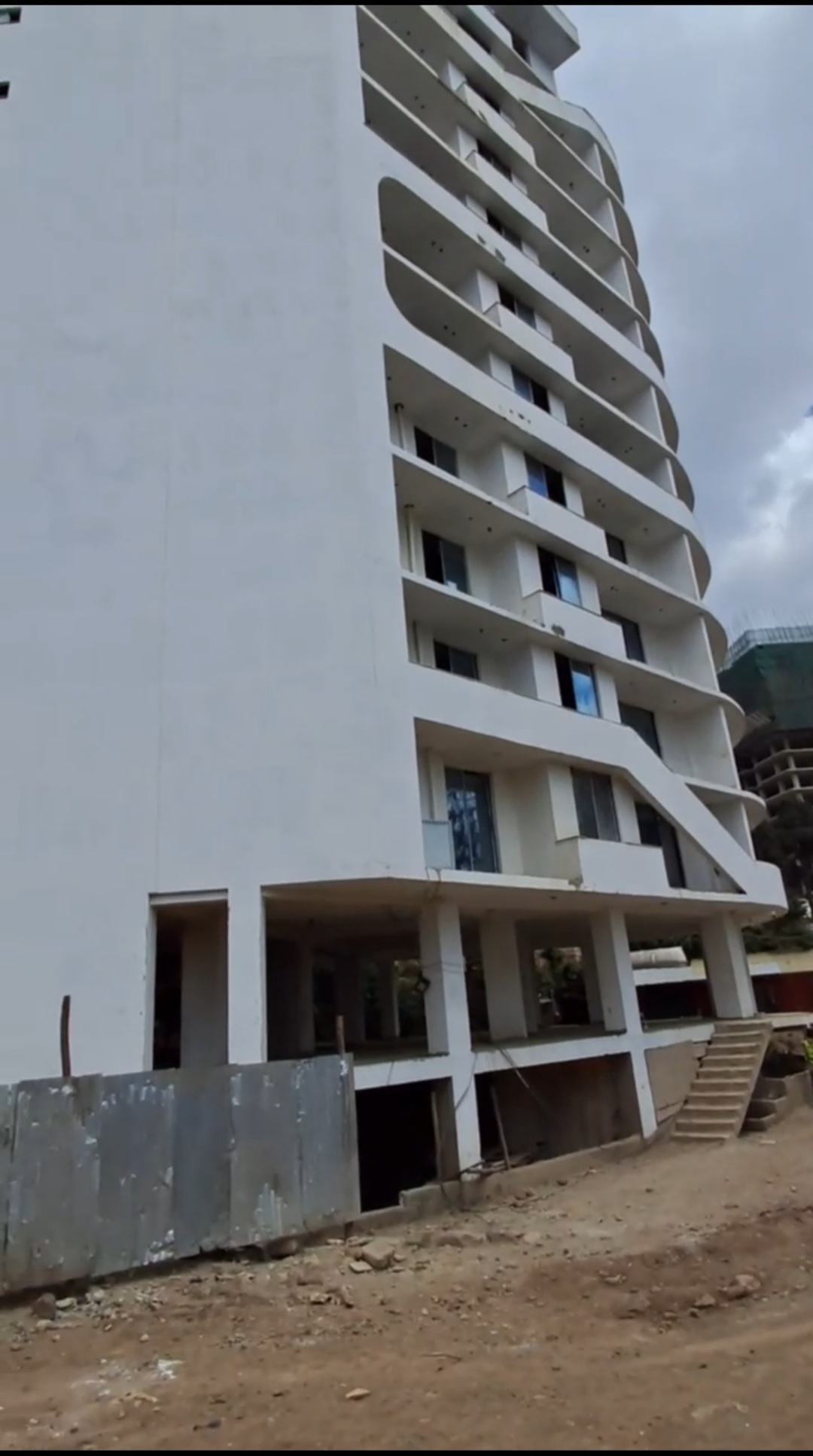Property thumbnail 2