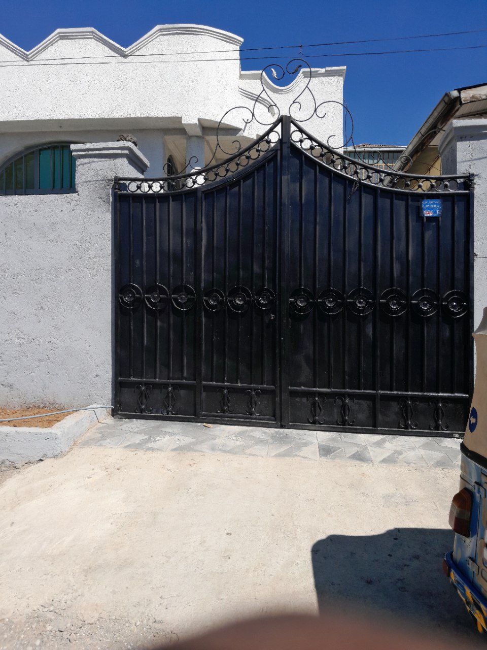 Property thumbnail 2