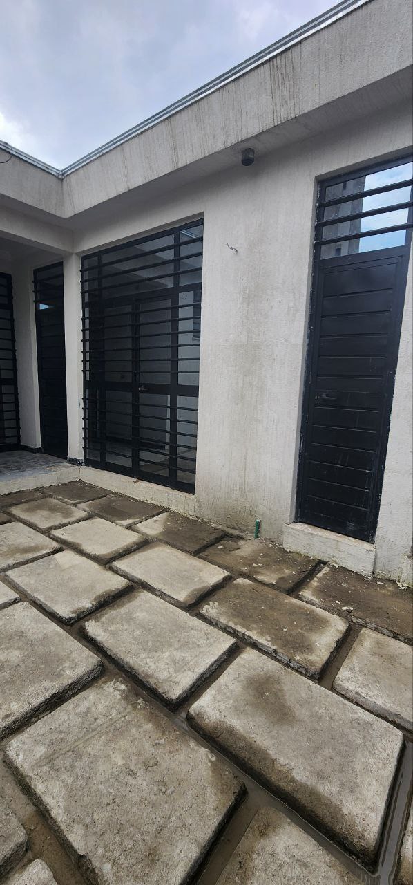 Property thumbnail 6