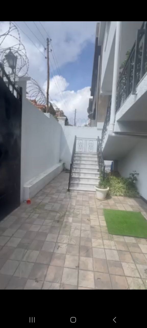 Selected property view
