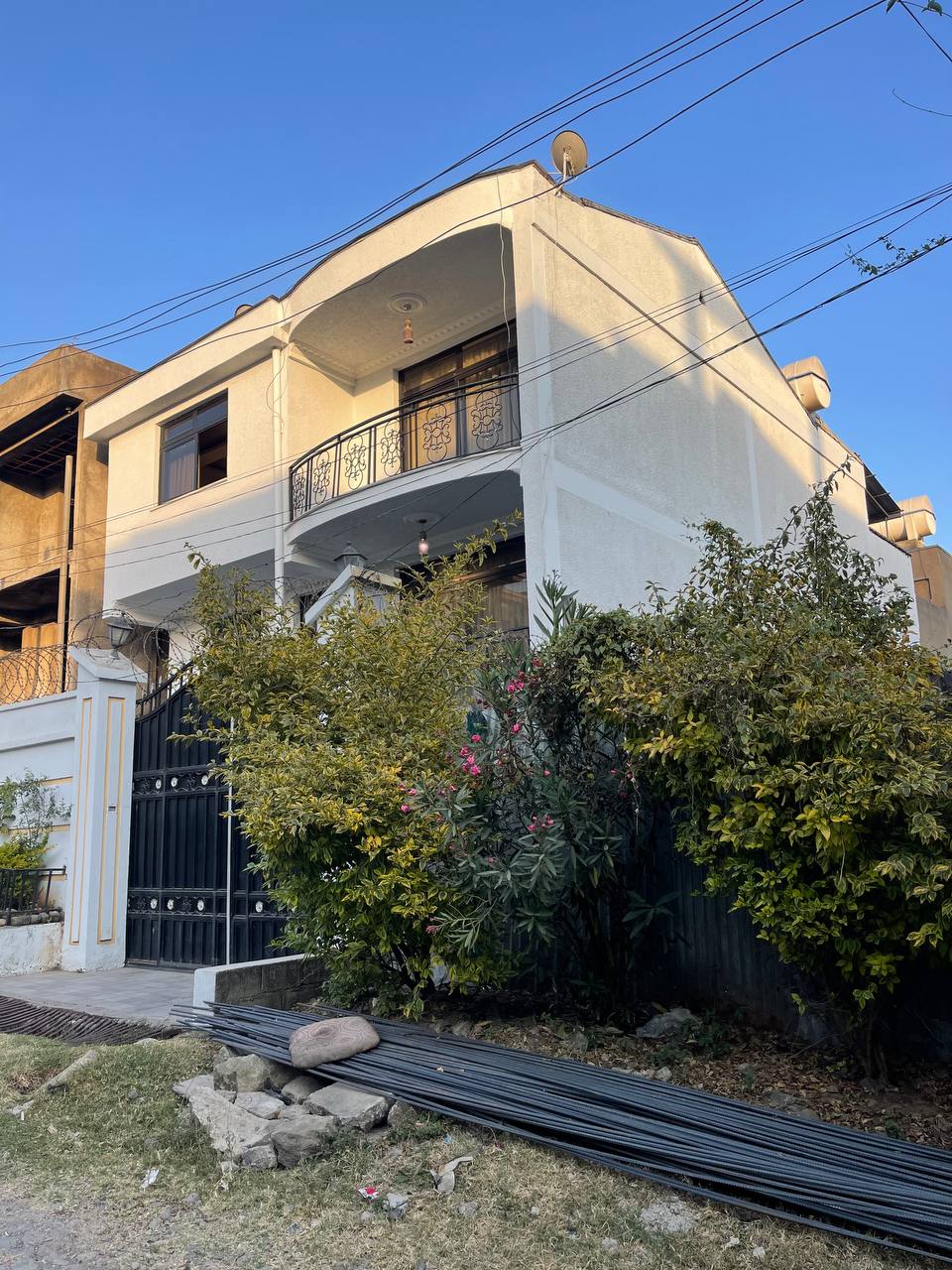 Selected property view