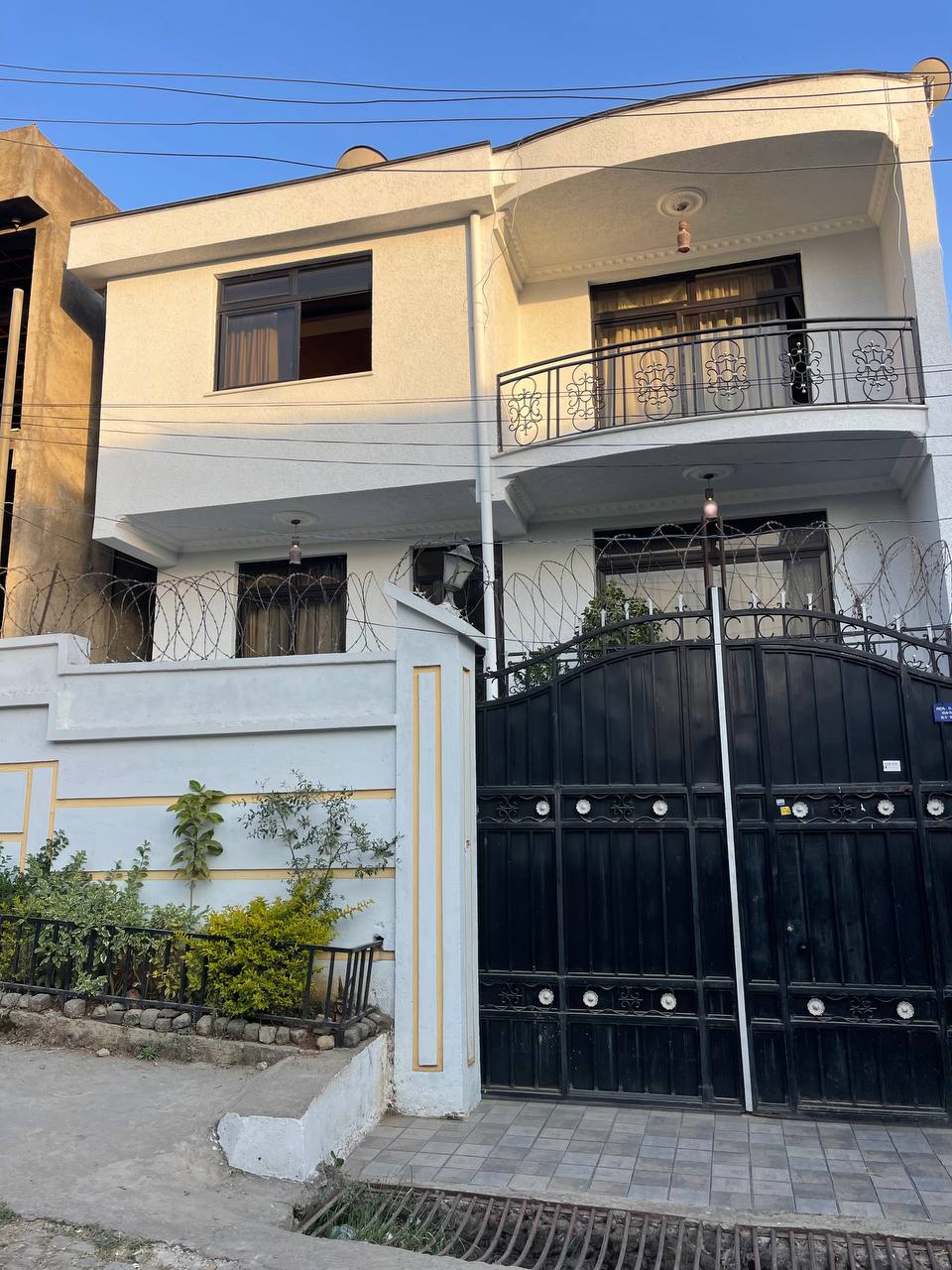 Property thumbnail 3