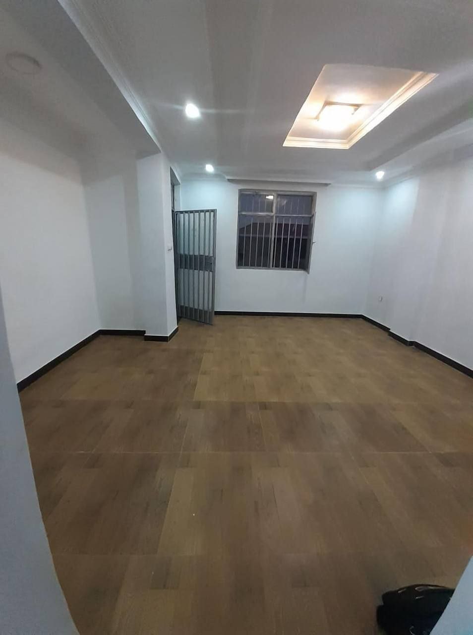 Property thumbnail 2