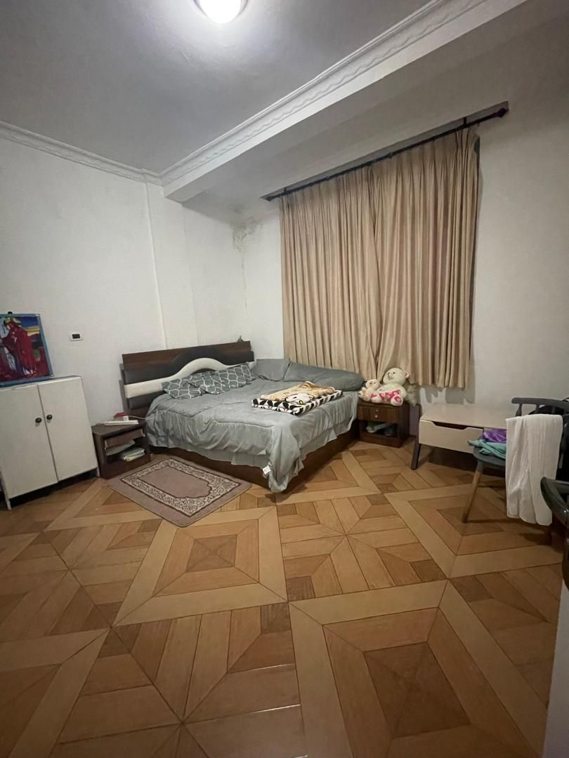 Selected property view