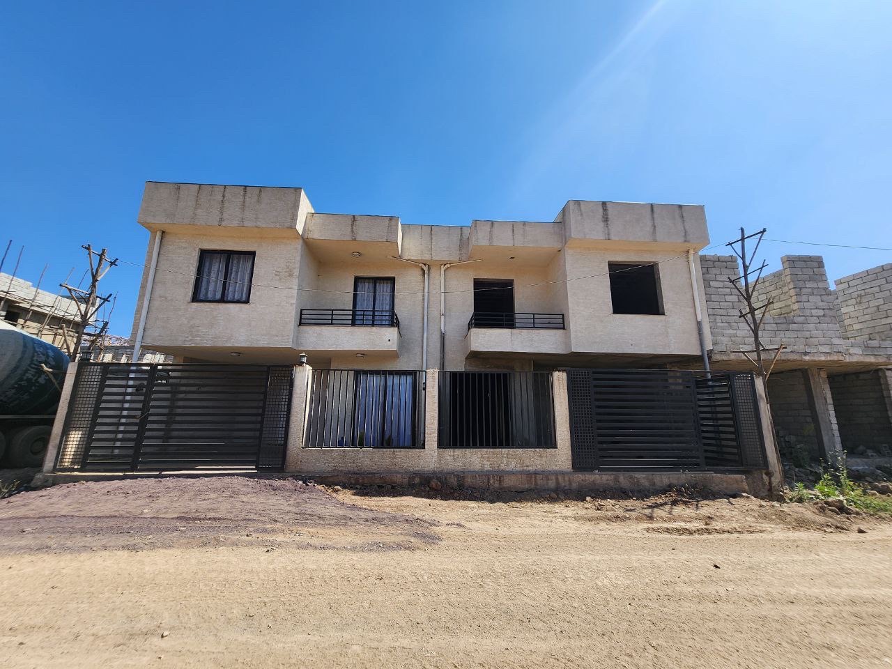 Property thumbnail 3